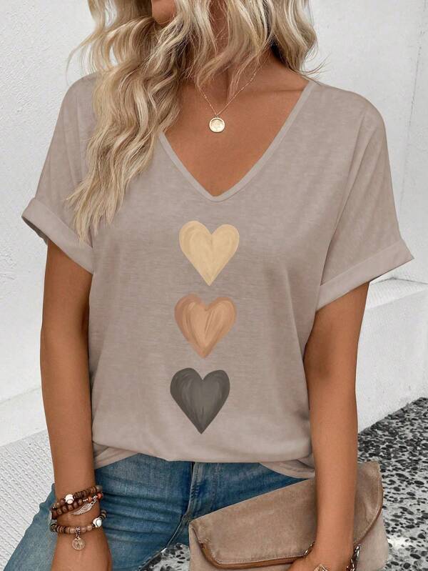 SHEIN Women's V-Neck Flared Cuff, Ombre Heart Print Pattern Casual Versatile T-Shirt, Spring/Summer